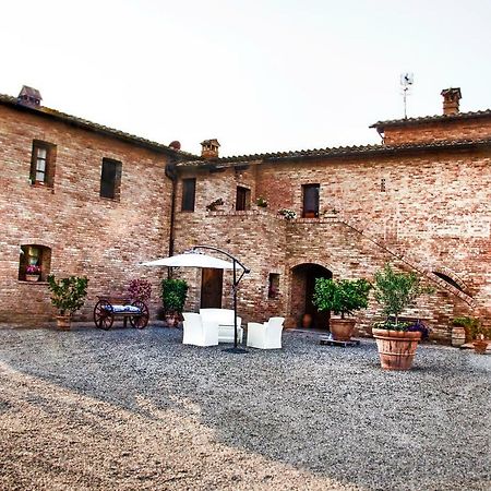 Agriturismo San Pierino Monteroni dʼArbia Eksteriør bilde