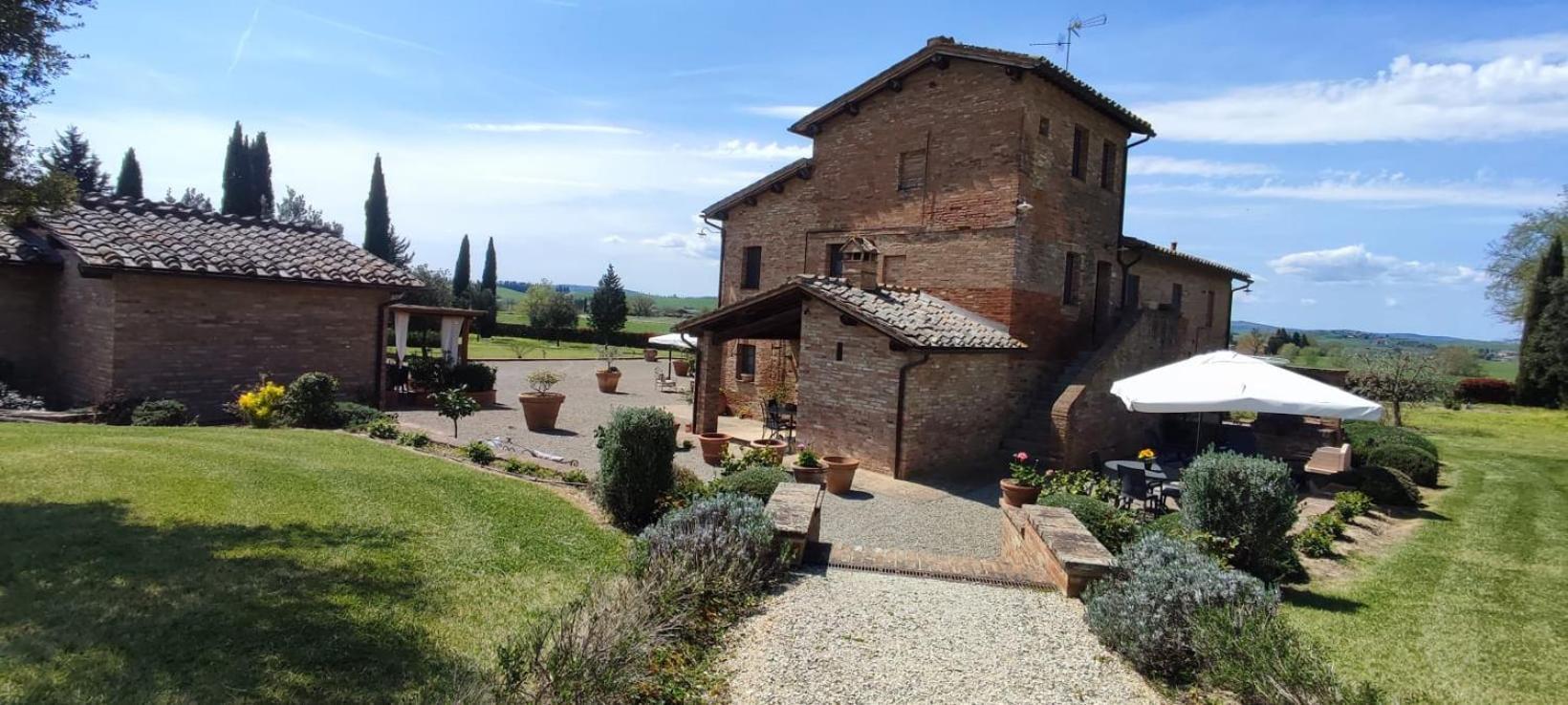 Agriturismo San Pierino Monteroni dʼArbia Eksteriør bilde