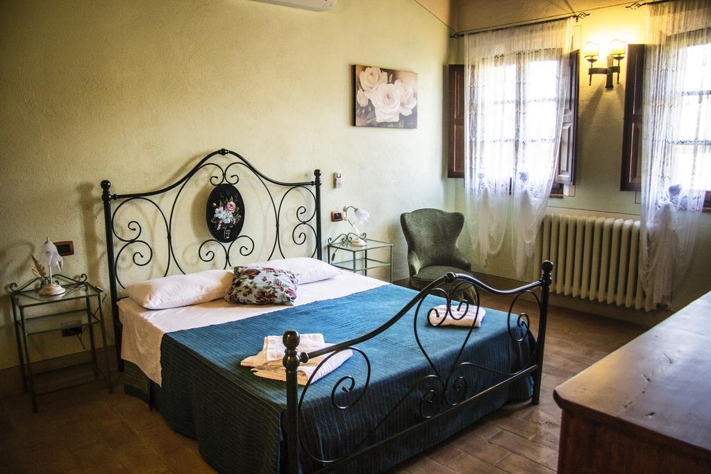 Agriturismo San Pierino Monteroni dʼArbia Eksteriør bilde