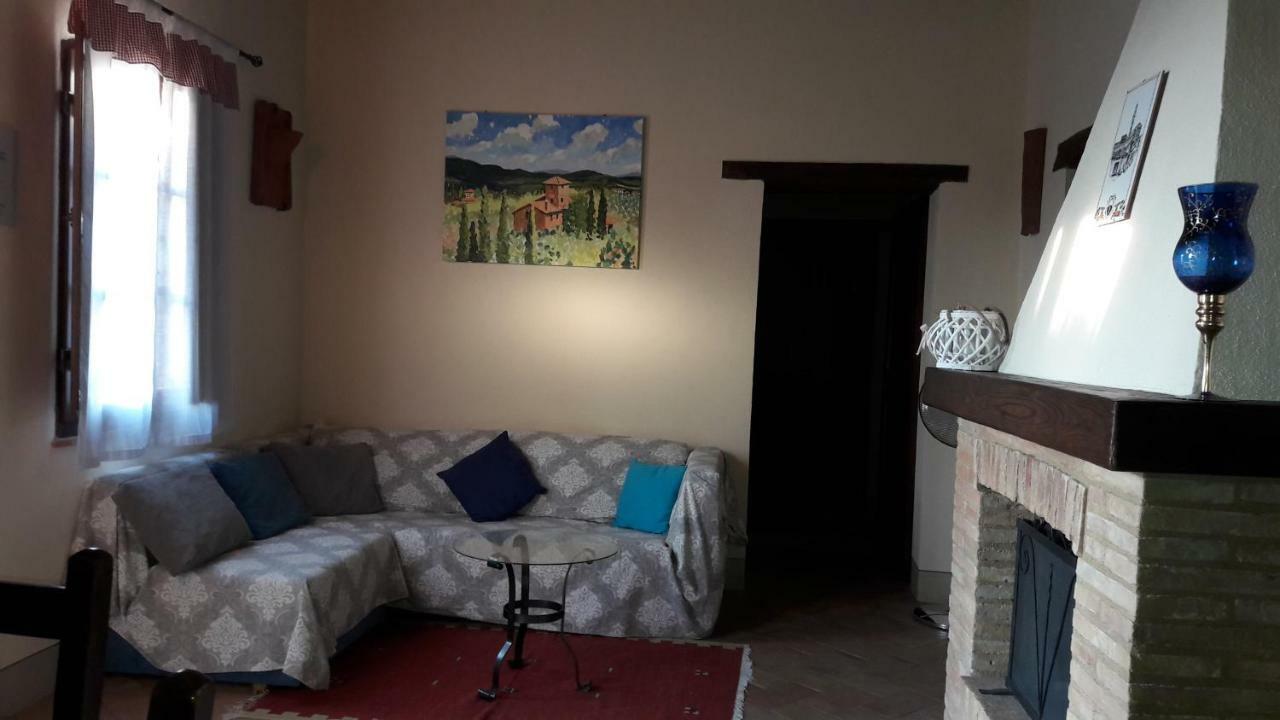 Agriturismo San Pierino Monteroni dʼArbia Eksteriør bilde